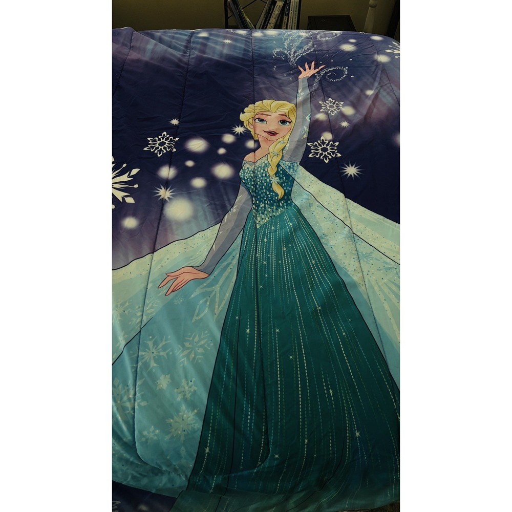 Disney Frozen Reversible Twin Comforter Purple/ Blue Elsa and Ana 105"x 83"